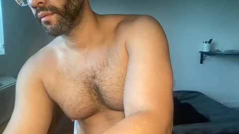 Muscle Bear Jock in Training online show from 14, 5, 2026