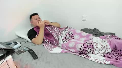 Fuckdirtymen online show from 3, 2, 2026