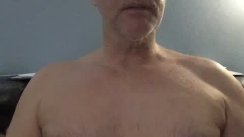 Snapshot of fuertecock chatting on 9, 2, 2025 Gregorio online show from 9, 2, 2025