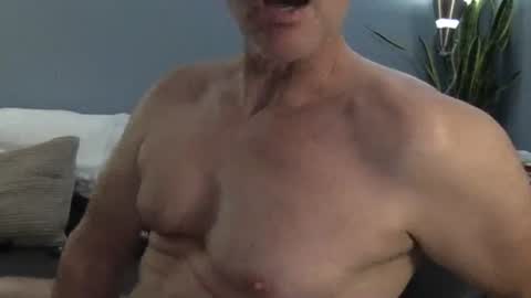 Snapshot of fuertecock chatting on 12, 3, 2025 Gregorio online show from 12, 3, 2025