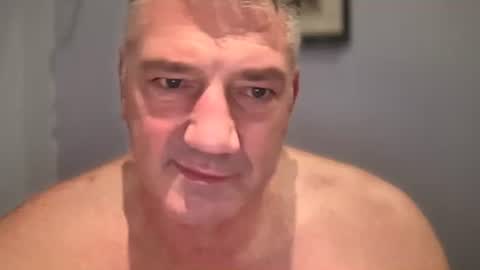 Snapshot of fullback_15 chatting on 1, 11, 2025 fullback_15 online show from 1, 11, 2025