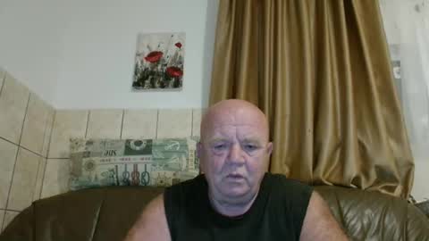 Snapshot of fullballs6 chatting on 29, 9, 2025 fullballs6 online show from 29, 9, 2025