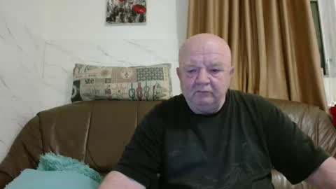 fullballs6 online show from 25, 3, 2026