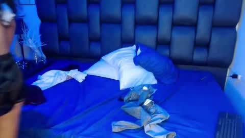 Snapshot of fun_and_horny_ chatting on 6, 3, 2025 fun_and_horny_ online show from 6, 3, 2025