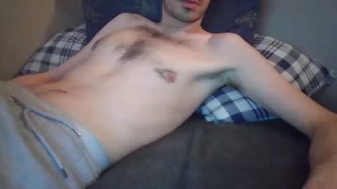 Snapshot of fundude1993 chatting on 26, 12, 2024 fundude1993 online show from 26, 12, 2024