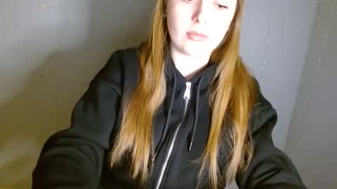 Snapshot of funemma000 chatting on 3, 2, 2026 Emma online show from 3, 2, 2026