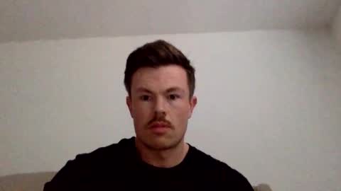 funguy199090 online show from 28, 2, 2025