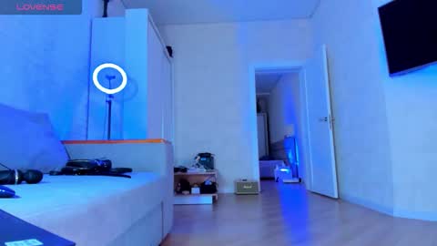 Just yours blondi 3 online show from 20, 9, 2025