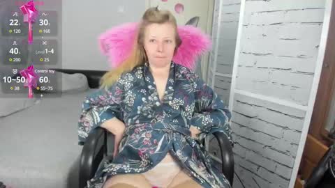 funny_bunny4 online show from 22, 2, 2025