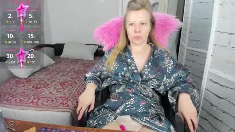 funny_bunny4 online show from 27, 2, 2025