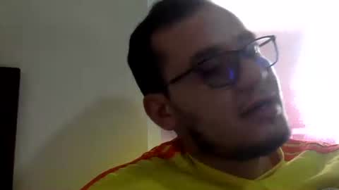 Snapshot of funnyboys18 chatting on 4, 2, 2025 Zanty online show from 4, 2, 2025