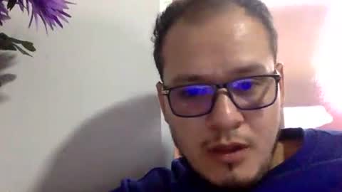 Snapshot of funnyboys18 chatting on 5, 12, 2025 Zanty online show from 5, 12, 2025