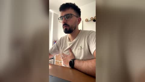 funnyroom23 online show from 15, 4, 2026