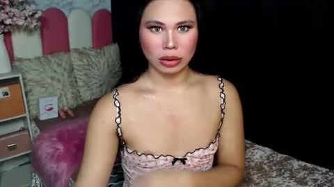 fuschiafucker online show from 18, 11, 2025