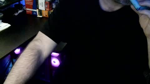 fuzz69_ online show from 21, 4, 2026