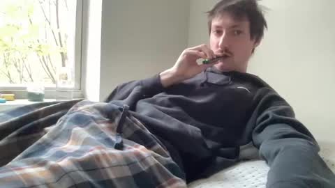 Snapshot of fuzzedpeach chatting on 31, 10, 2025 fuzzedpeach online show from 31, 10, 2025