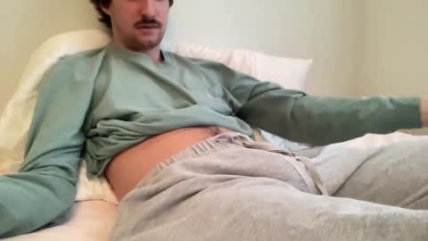 Snapshot of fuzzedpeach chatting on 30, 11, 2025 fuzzedpeach online show from 30, 11, 2025