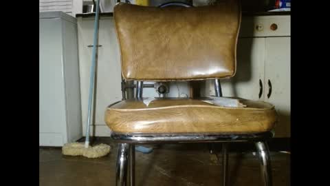 Snapshot of fuzzyblues chatting on 15, 1, 2025 Fuzzy Blues online show from 15, 1, 2025