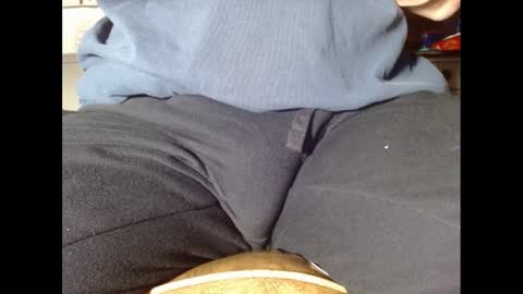 Snapshot of fuzzyblues chatting on 22, 1, 2025 Fuzzy Blues online show from 22, 1, 2025