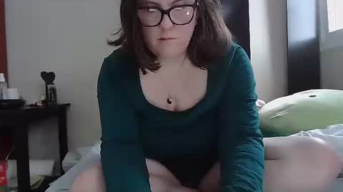 Snapshot of fuzzypeaches87 chatting on 11, 1, 2026 fuzzypeaches87 online show from 11, 1, 2026