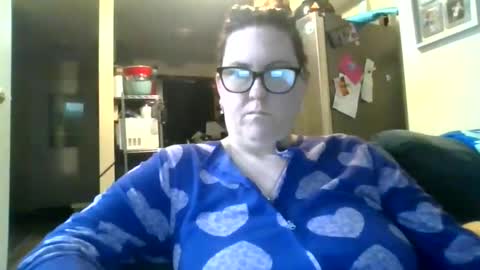 Snapshot of fuzzypeaches87 chatting on 31, 3, 2026 fuzzypeaches87 online show from 31, 3, 2026