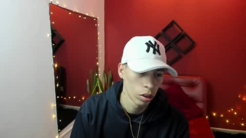 Snapshot of gaarataihen1 chatting on 24, 12, 2024 Gaara online show from 24, 12, 2024