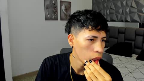 Snapshot of gaarataihen1 chatting on 17, 1, 2025 Gaara online show from 17, 1, 2025