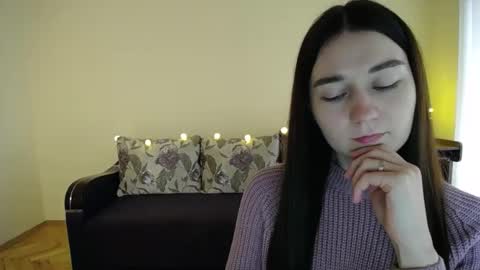 Snapshot of gabby_di chatting on 23, 1, 2025 Jaklin online show from 23, 1, 2025