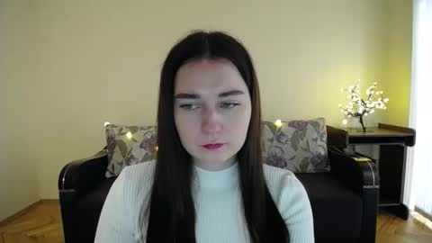 Snapshot of gabby_di chatting on 28, 1, 2025 Jaklin online show from 28, 1, 2025