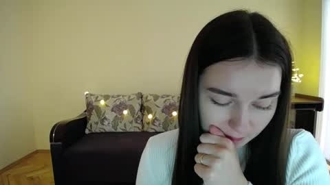 Snapshot of gabby_di chatting on 28, 1, 2025 Jaklin online show from 28, 1, 2025