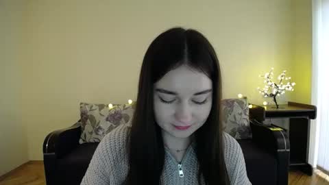 Snapshot of gabby_di chatting on 3, 2, 2025 Jaklin online show from 3, 2, 2025