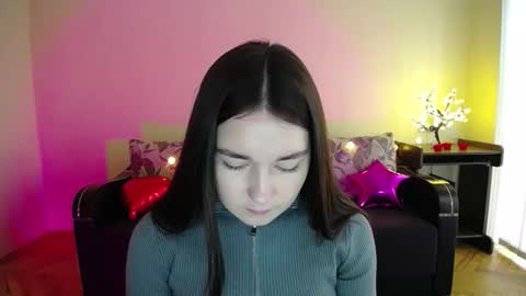 Snapshot of gabby_di chatting on 3, 3, 2025 Jaklin online show from 3, 3, 2025