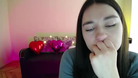 Snapshot of gabby_di chatting on 3, 3, 2025 Jaklin online show from 3, 3, 2025