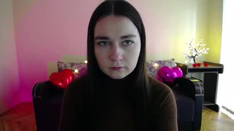 Snapshot of gabby_di chatting on 4, 3, 2025 Jaklin online show from 4, 3, 2025