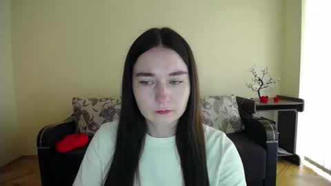 Snapshot of gabby_di chatting on 20, 9, 2025 Jaklin online show from 20, 9, 2025