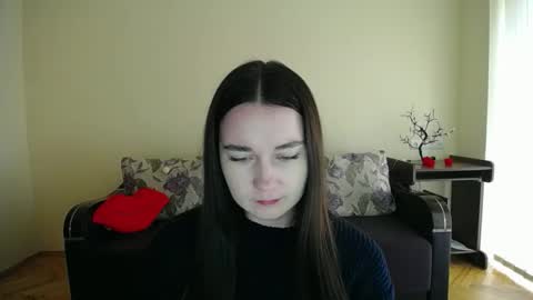 Snapshot of gabby_di chatting on 2, 10, 2025 Jaklin online show from 2, 10, 2025