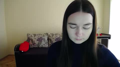 Snapshot of gabby_di chatting on 19, 10, 2025 Jaklin online show from 19, 10, 2025