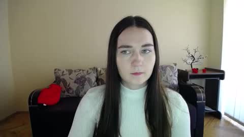 Snapshot of gabby_di chatting on 26, 10, 2025 Jaklin online show from 26, 10, 2025