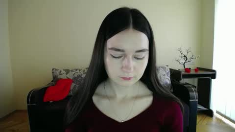 Snapshot of gabby_di chatting on 14, 11, 2025 Jaklin online show from 14, 11, 2025