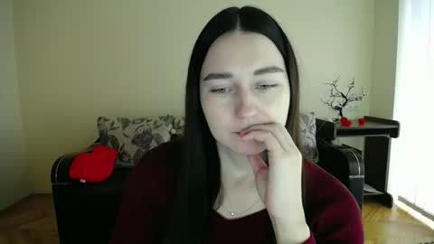 Snapshot of gabby_di chatting on 3, 12, 2025 Jaklin online show from 3, 12, 2025