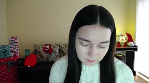 Snapshot of gabby_di chatting on 18, 12, 2025 Jaklin online show from 18, 12, 2025