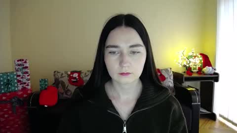 Snapshot of gabby_di chatting on 20, 12, 2025 Jaklin online show from 20, 12, 2025