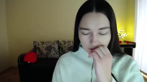 Snapshot of gabby_di chatting on 5, 2, 2026 Jaklin online show from 5, 2, 2026