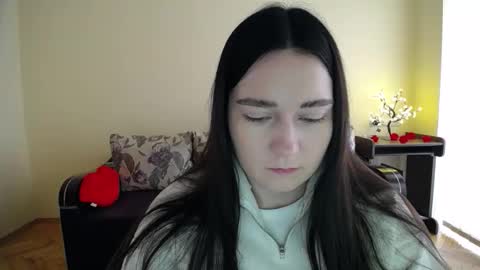 Snapshot of gabby_di chatting on 11, 2, 2026 Jaklin online show from 11, 2, 2026