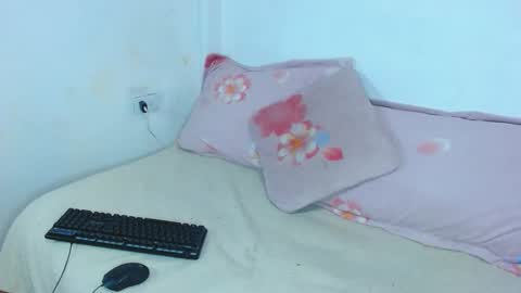 gabi_jhons_23 online show from 30, 4, 2026