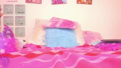 please follow my friendasya zas online show from 15, 4, 2026