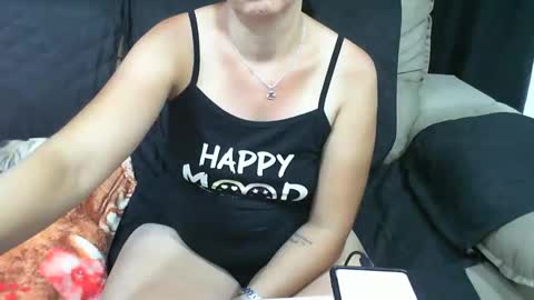gaby  layla online show from 9, 2, 2025