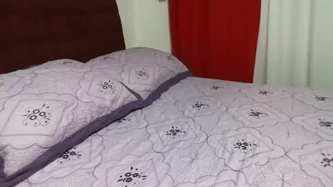 gaby  layla online show from 19, 11, 2025