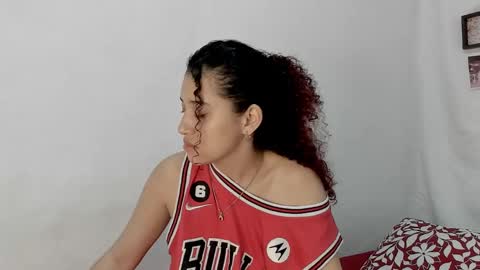 Snapshot of gabriela_duarte chatting on 3, 2, 2025 Gabi online show from 3, 2, 2025