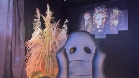 Gabriela Montes online show from 1, 2, 2025